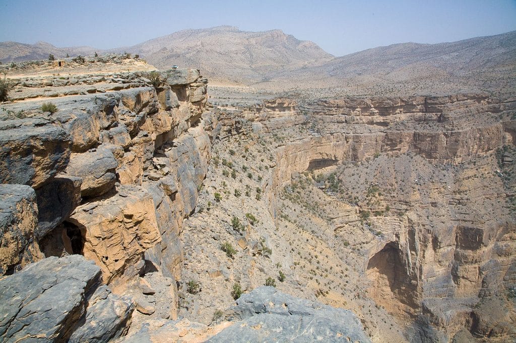 برزنتيشن عن جبل شمس بالانجليزي