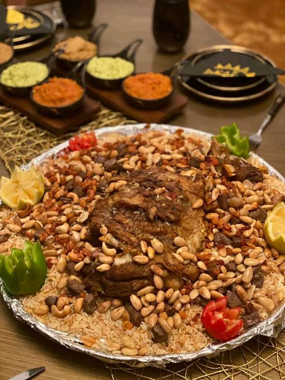 تعبير عن الاكل السعودي بالانجليزي