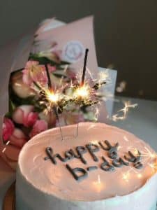 تهنئة عيد ميلاد اختي بالانجليزي