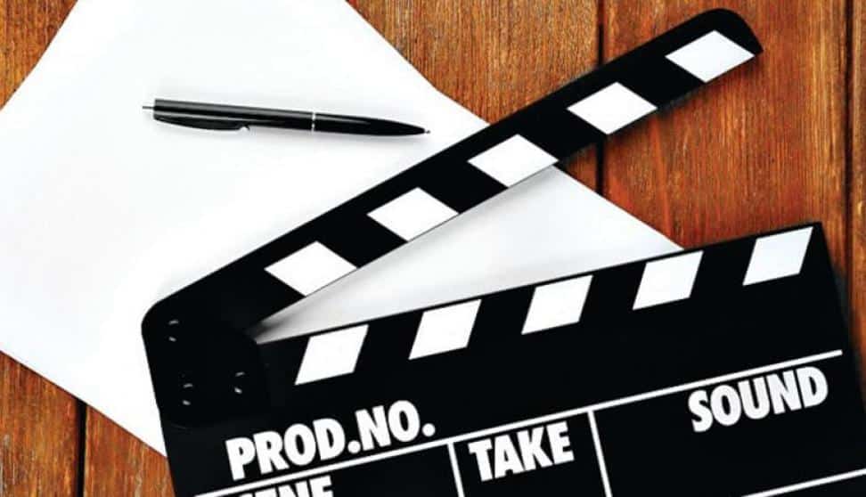 تعبير بالانجليزي عن فيلم شاهدته قصير