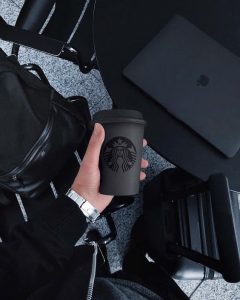 تعبير عن اللون الاسود بالانجليزي
