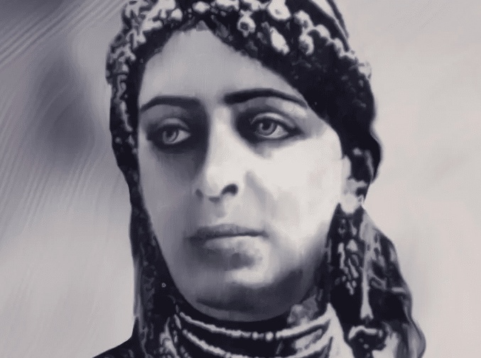 تعبير عن لالة فاطمة نسومر بالانجليزية