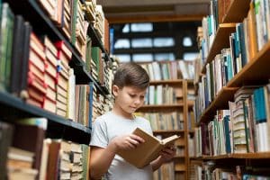 تعبير عن هواية القراءة بالفرنسية