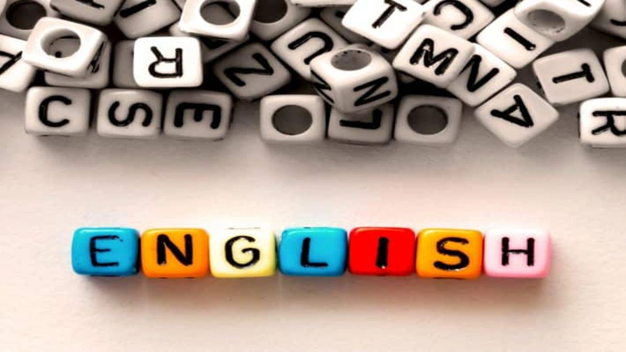 صورة جمل بالانجليزي فيها افعال