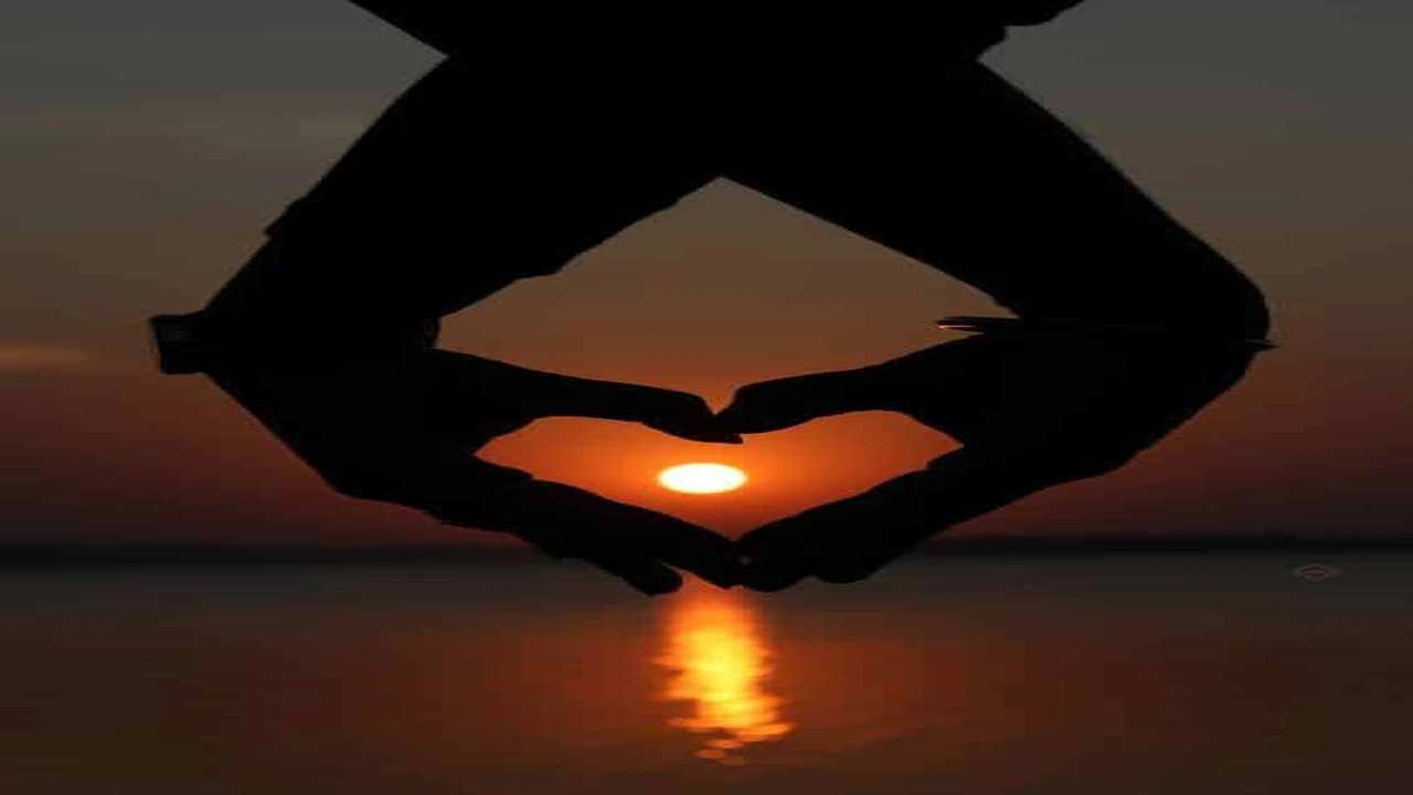 صورة كلام جميل عن الحب بالفرنسية