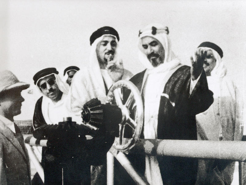 موضوع تعبير انجليزي عن النفط