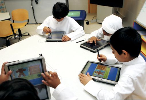 موضوع تعبير بالانجليزي عن التكنولوجيا قصير